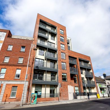 StoneyBatter / Backhall Place